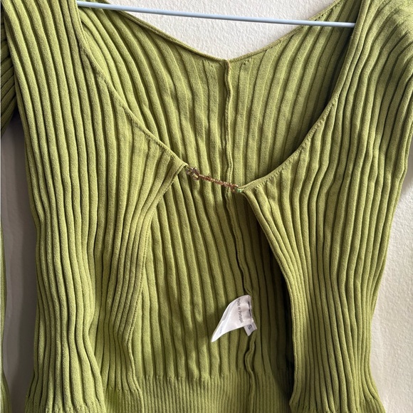 Green Ribbed Knit Top - Picture 4 of 6